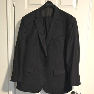 Men's Jos. A. Bank Suit